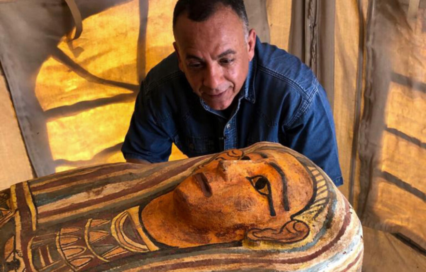 ejecentral_sarcofagos_egipto