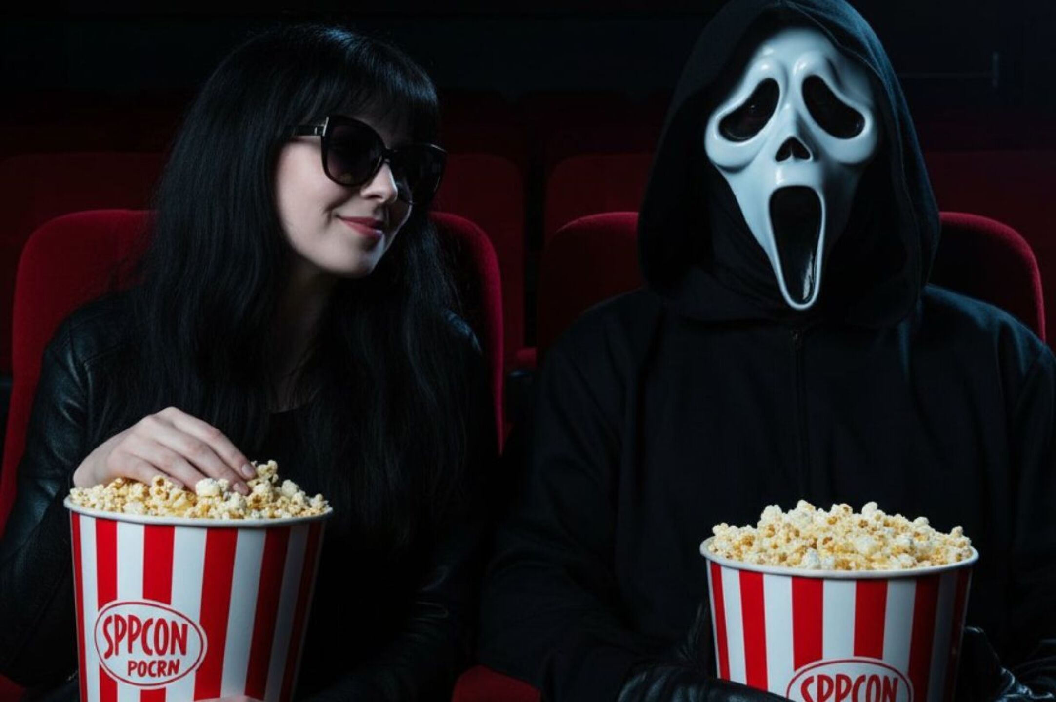 halloween-2025-haz-tu-imagen-junto-a-ghostface-o-freddy-krueger-con-ayuda-de-ia-de-gemini-gratis