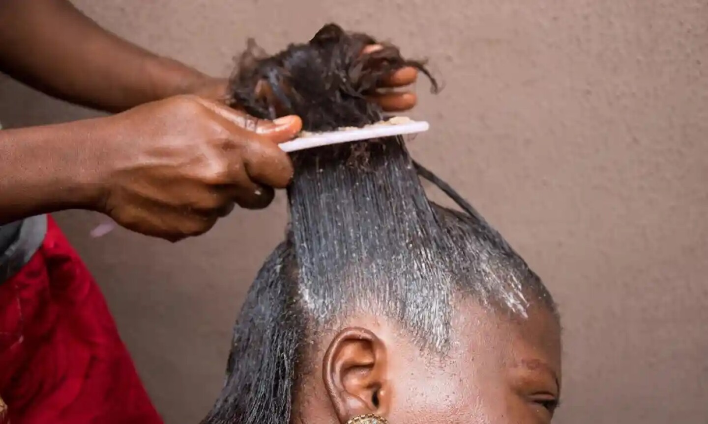loréal_productos_para_alaciar_el_cabello_cáncer