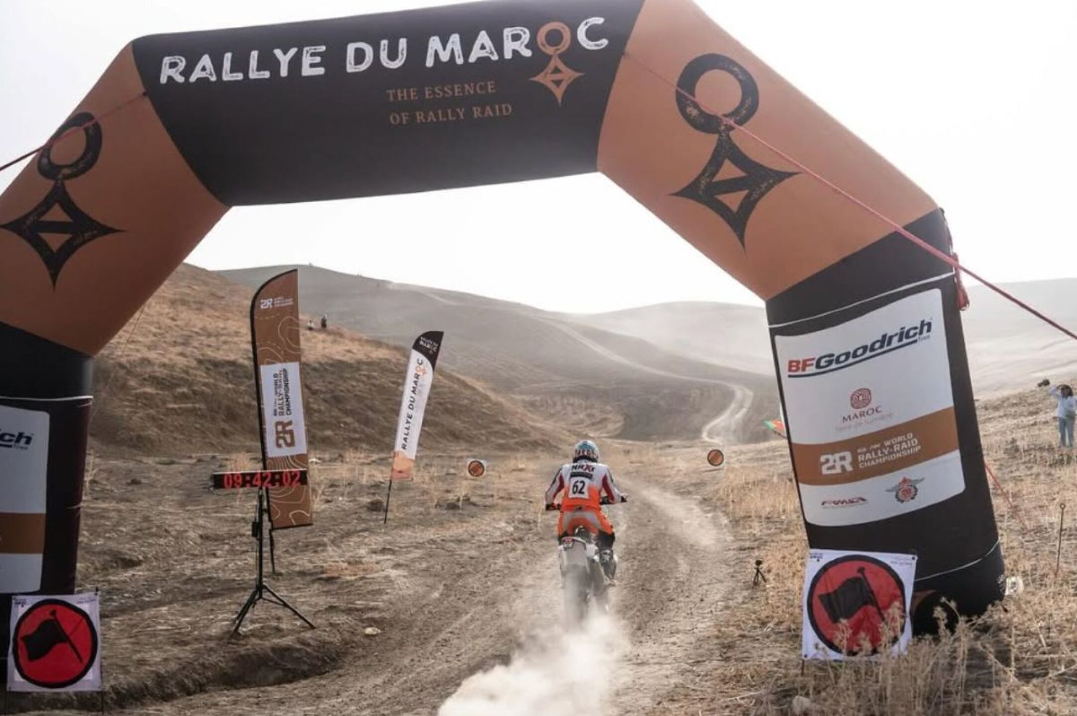rally-del-marruecos-2025-piloto-portugues-jorge-brandao-muere-tras-caida-en-las-dunas-que-se-sabe-del-accidente