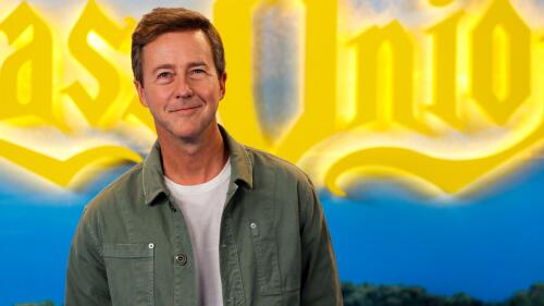 Edward Norton descubre su parentesco con Pocahontas de la vida real
