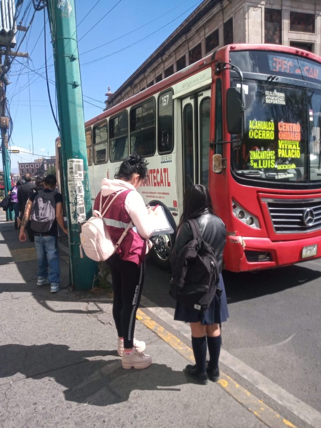 GEo1-NHWMAAHqsx-960x1280