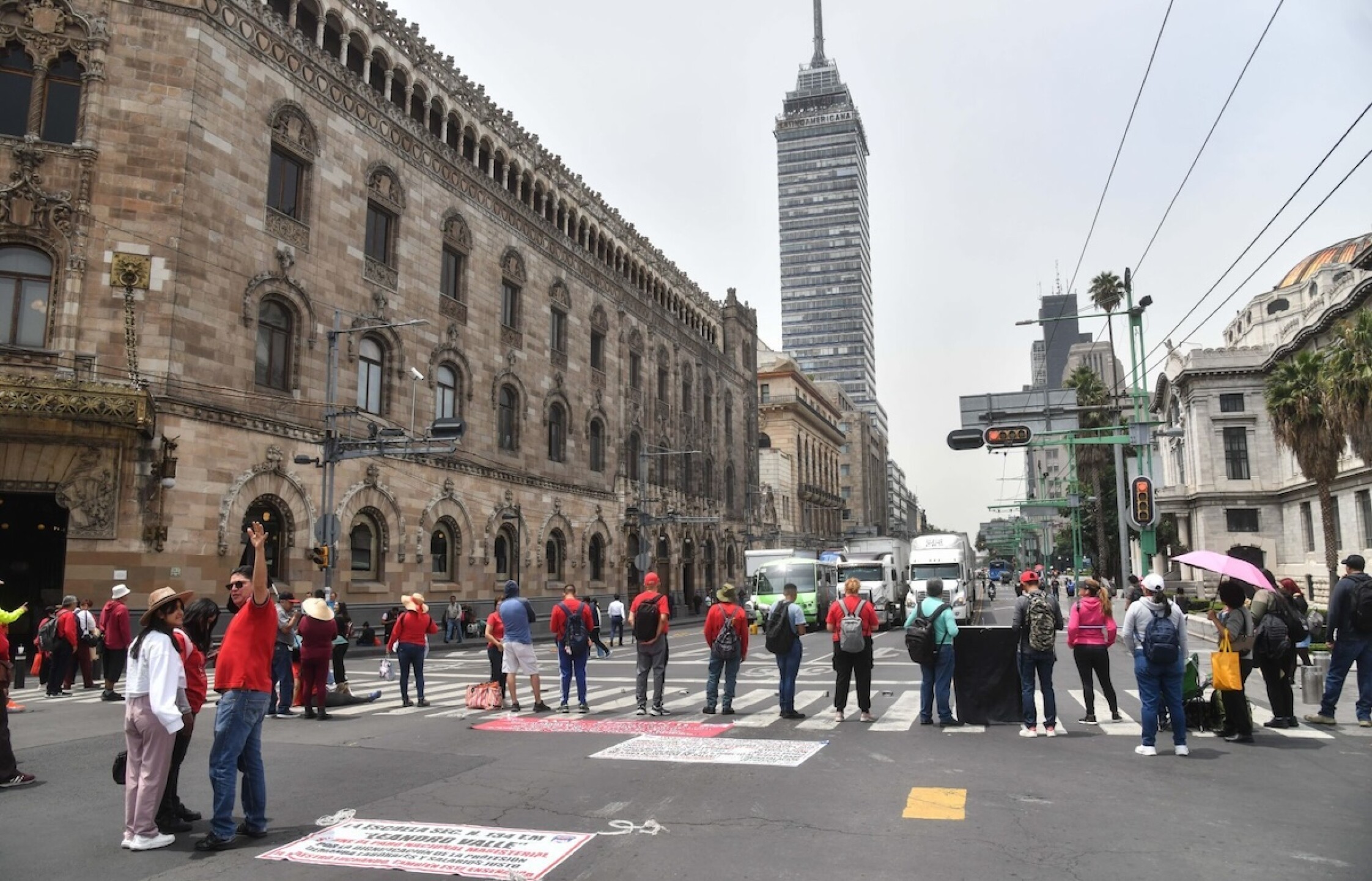 Marcha CNTE Sección 9