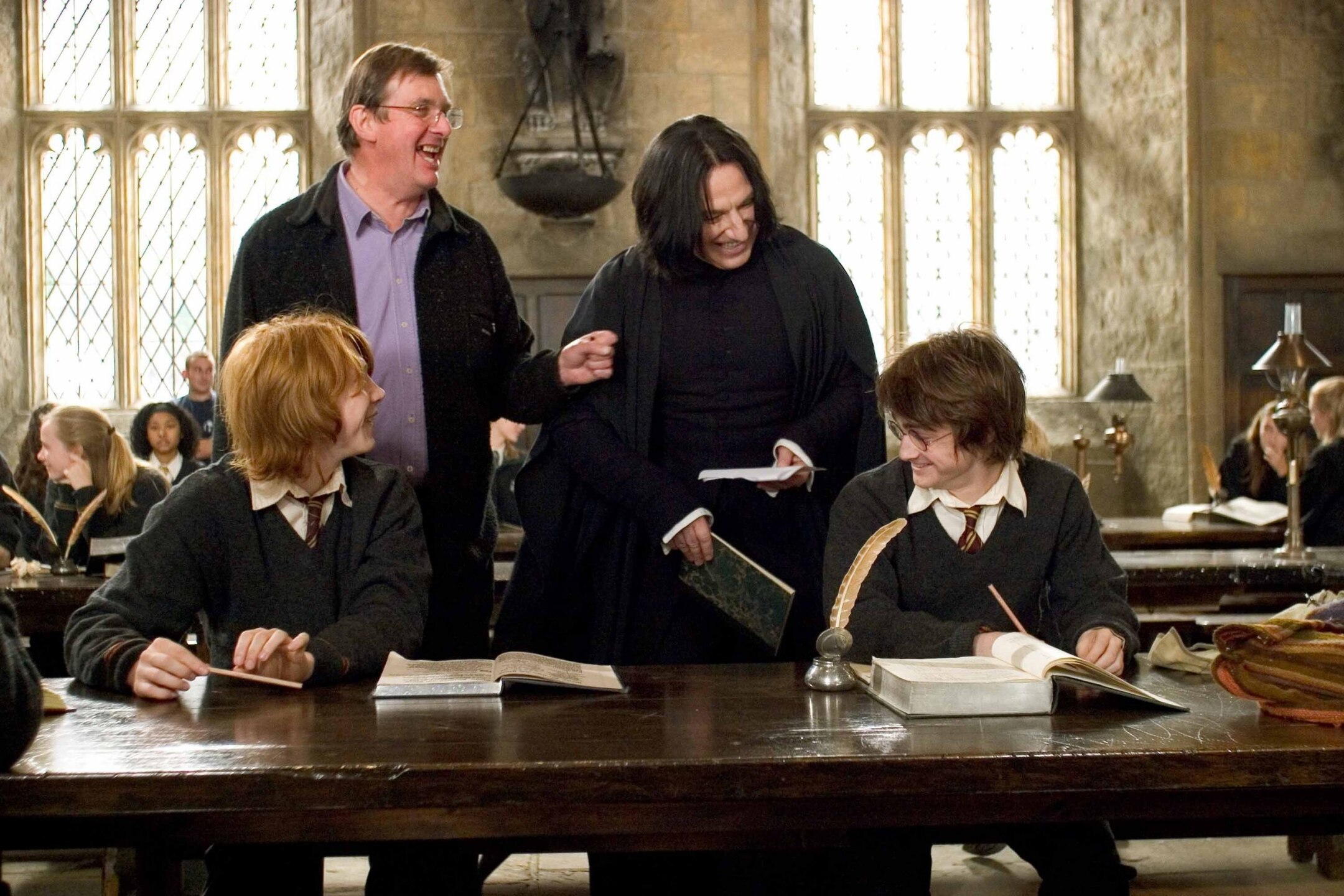 Behind-the-scenes-of-Harry-Potter-Alan-Rickman-rip-severus-snape-16080715-2560-1707