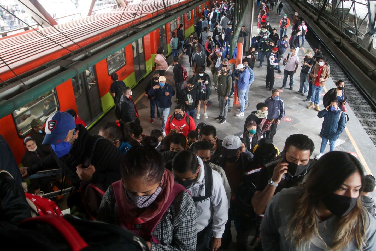 Metro cerrará una estación por 'festejos guadalupanos'