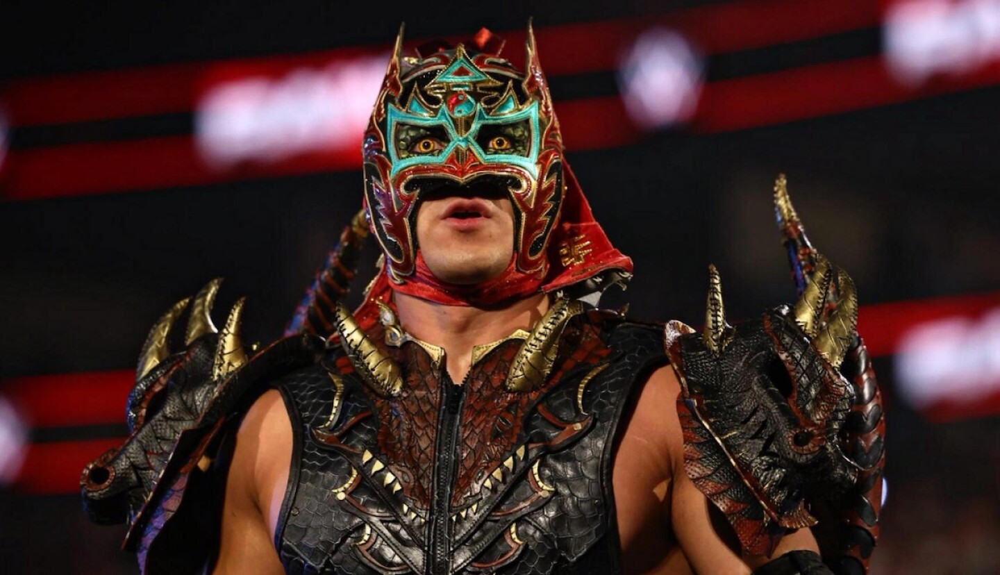 cartelera raw lunes 20 de octubre 2025 dragon lee dominik mysterio.jpg