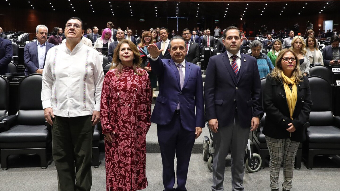 carlos-joaquin-gonzalez-embajador-mexico-canada