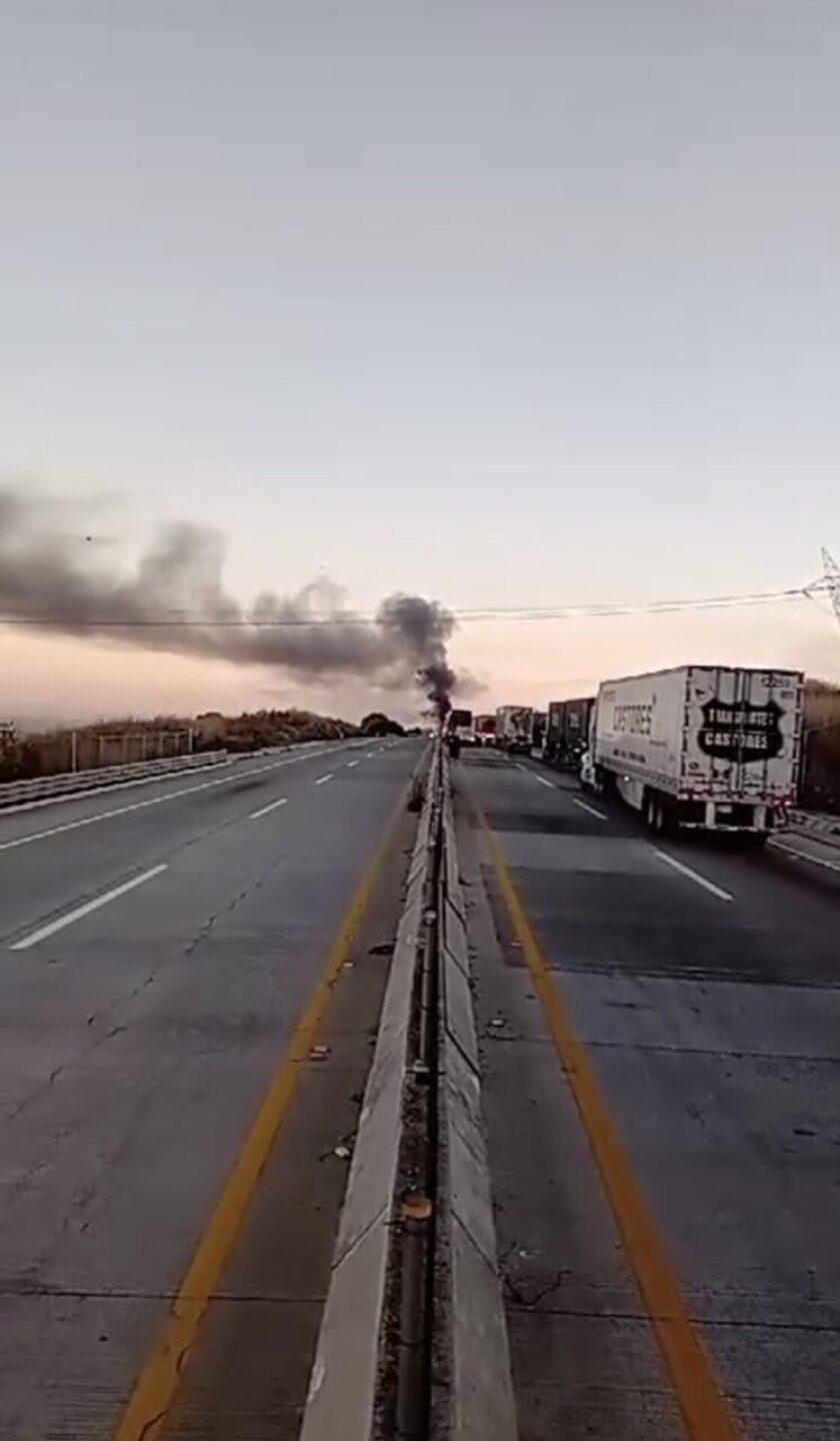 macrolibramiento-zapotlanejo-accidente-747x1280