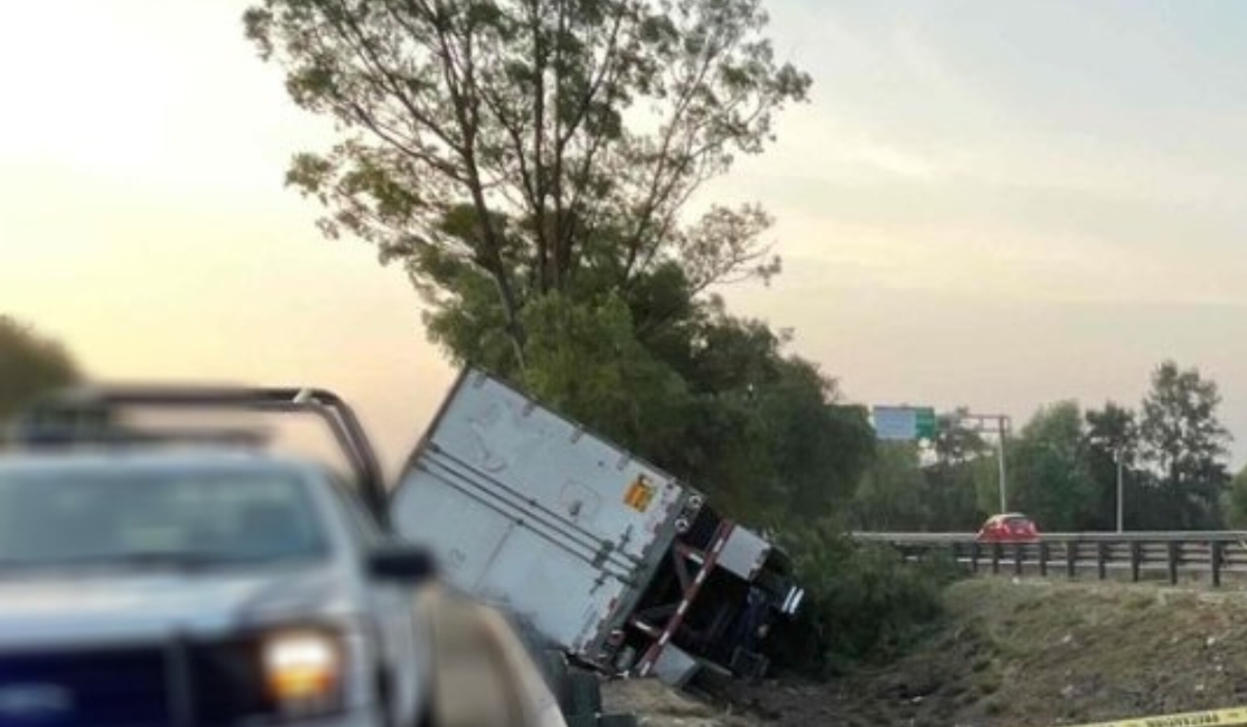 Accidente en la México-Querétaro hoy.jpg