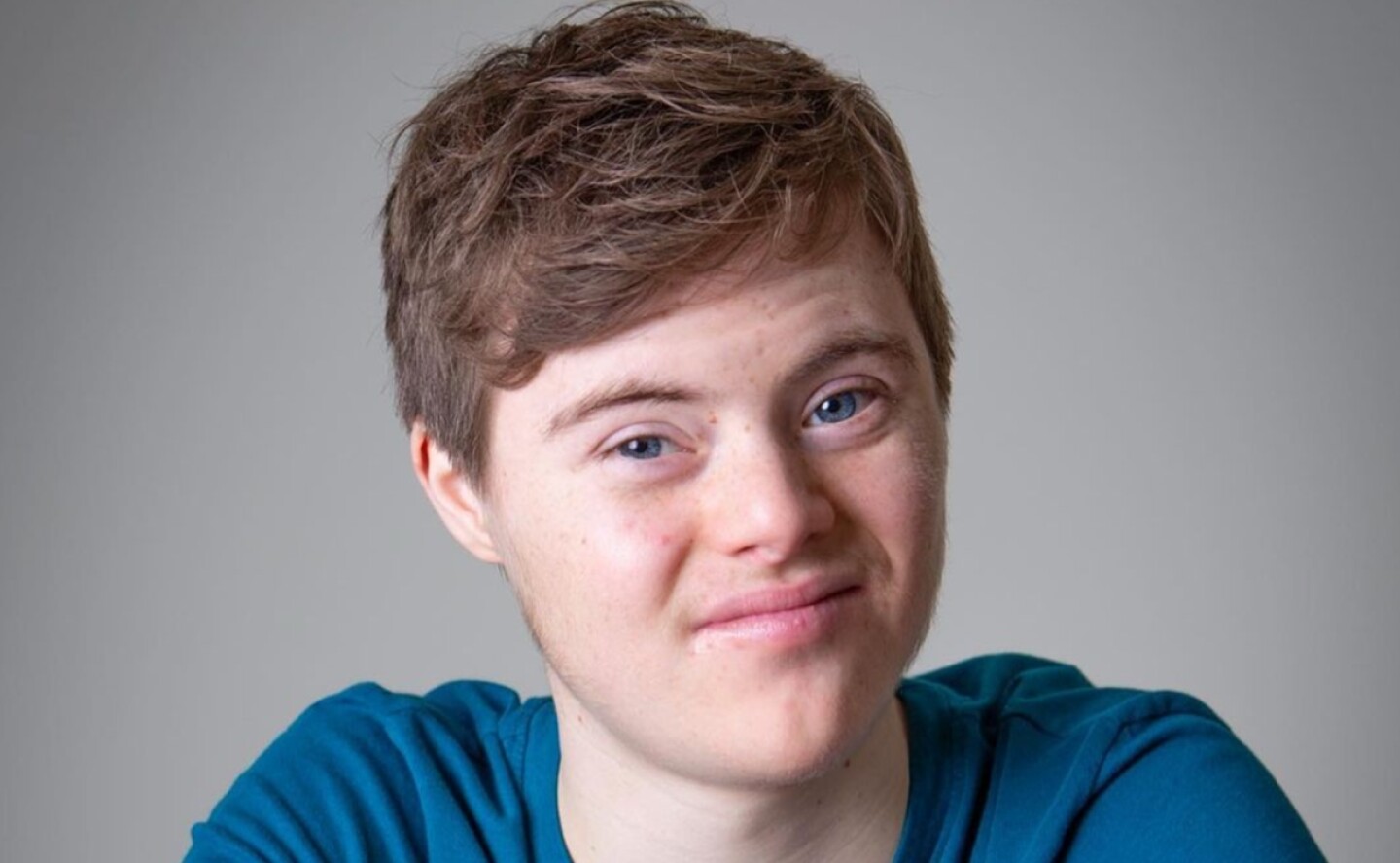 actor_sindrome_down_peter_pan_wendy