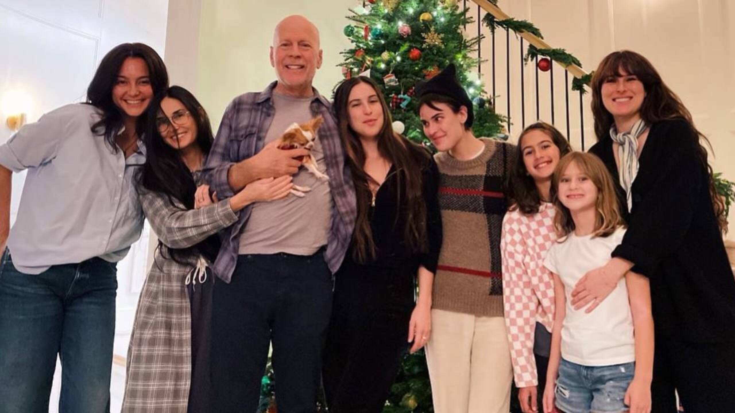 Familia-de-Bruce-Willis-espera-un-milagro-adelantan-la-Navidad-debido-al-estado-de-salud-del-actor