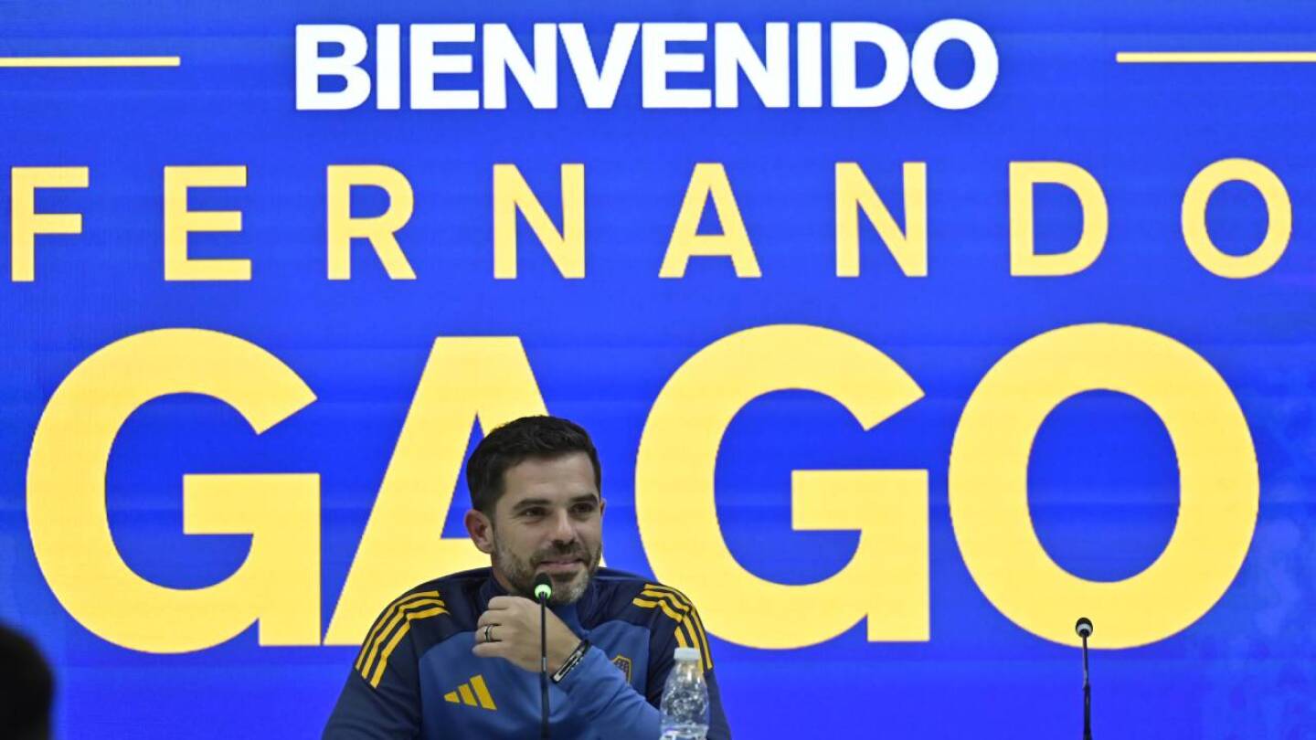 Fernando Gago fue presentado como el nuevo entrenador del Boca Juniors