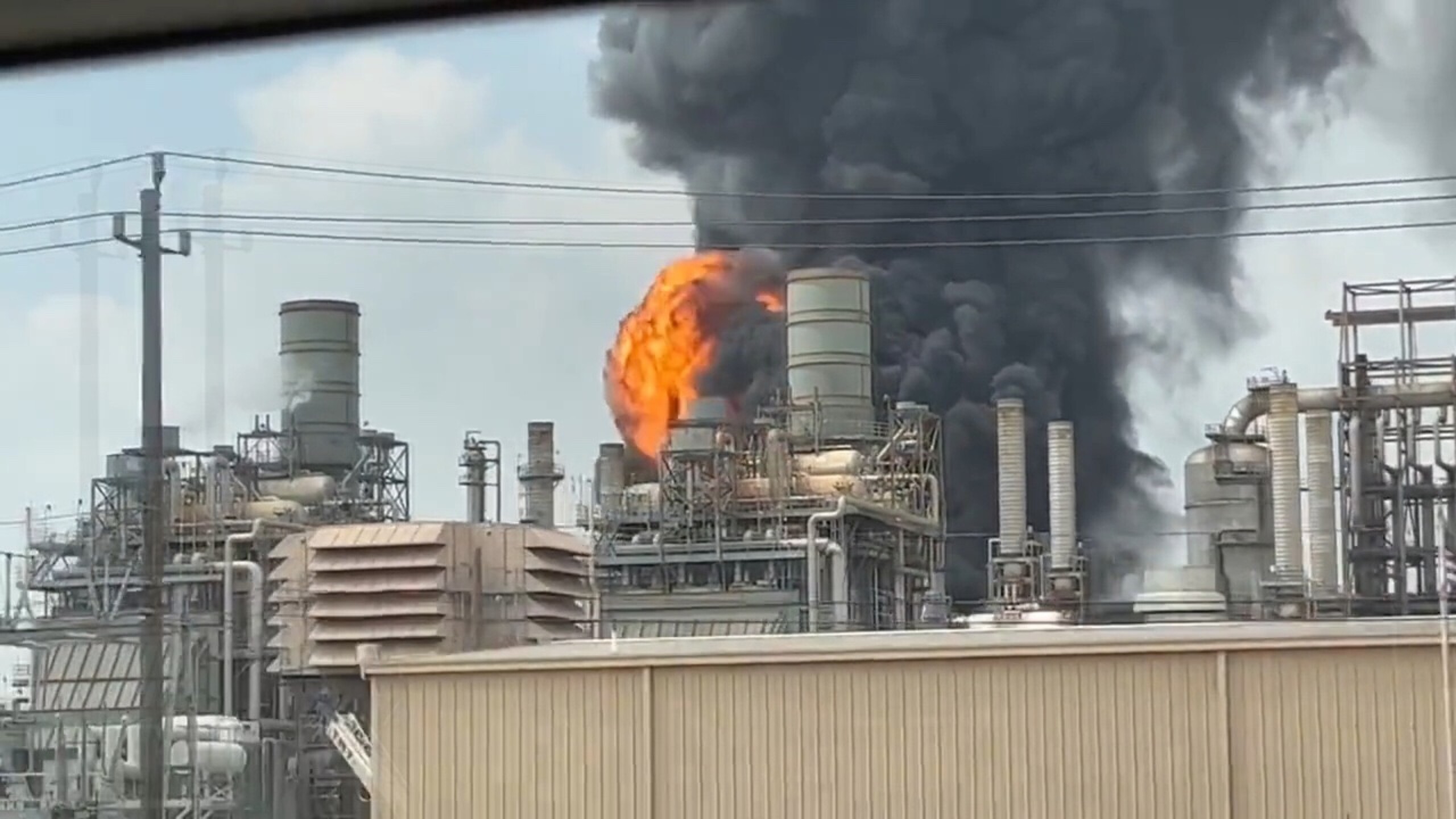 incendio-deer-park-refineria