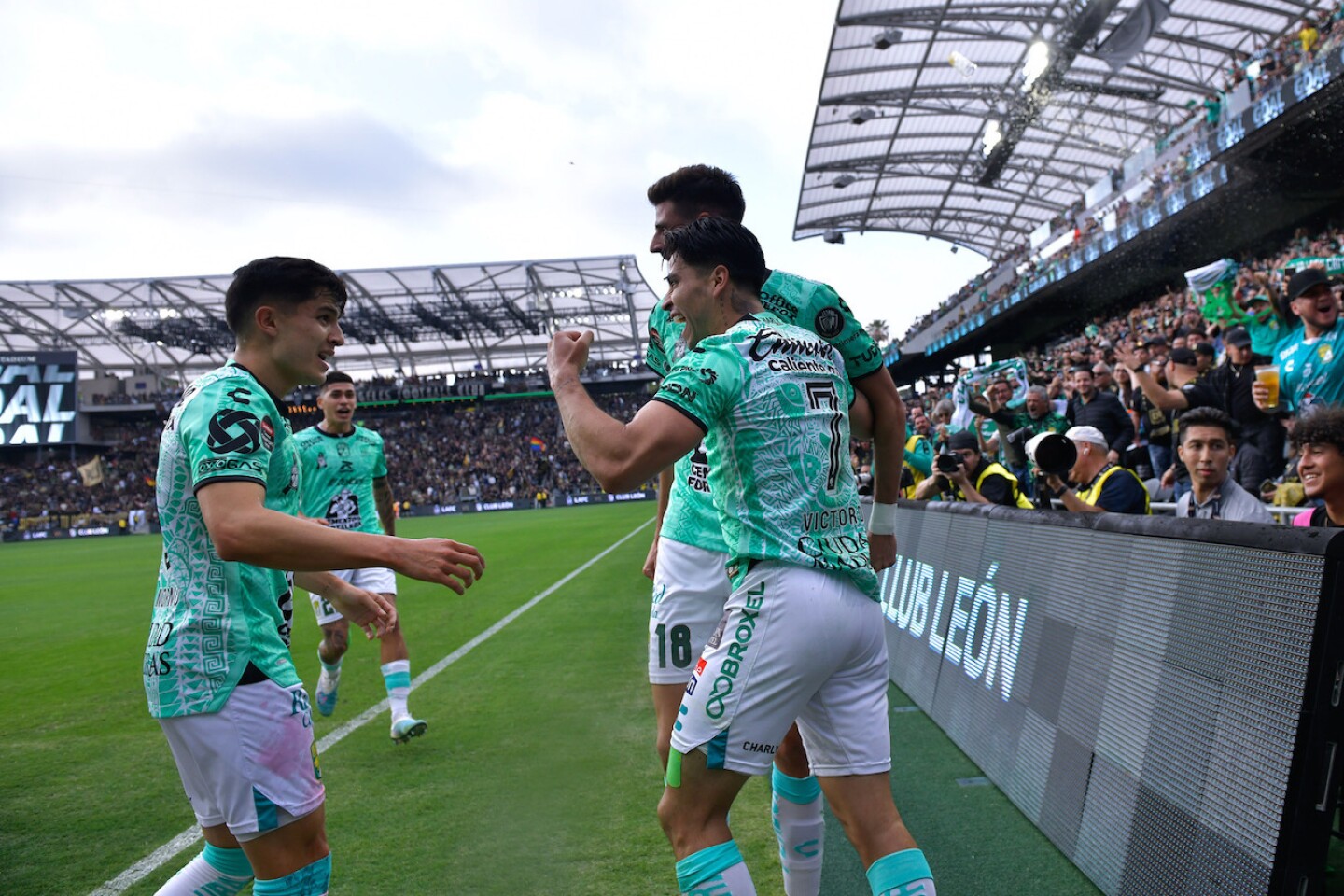 final-vuelta-leon-los-angeles