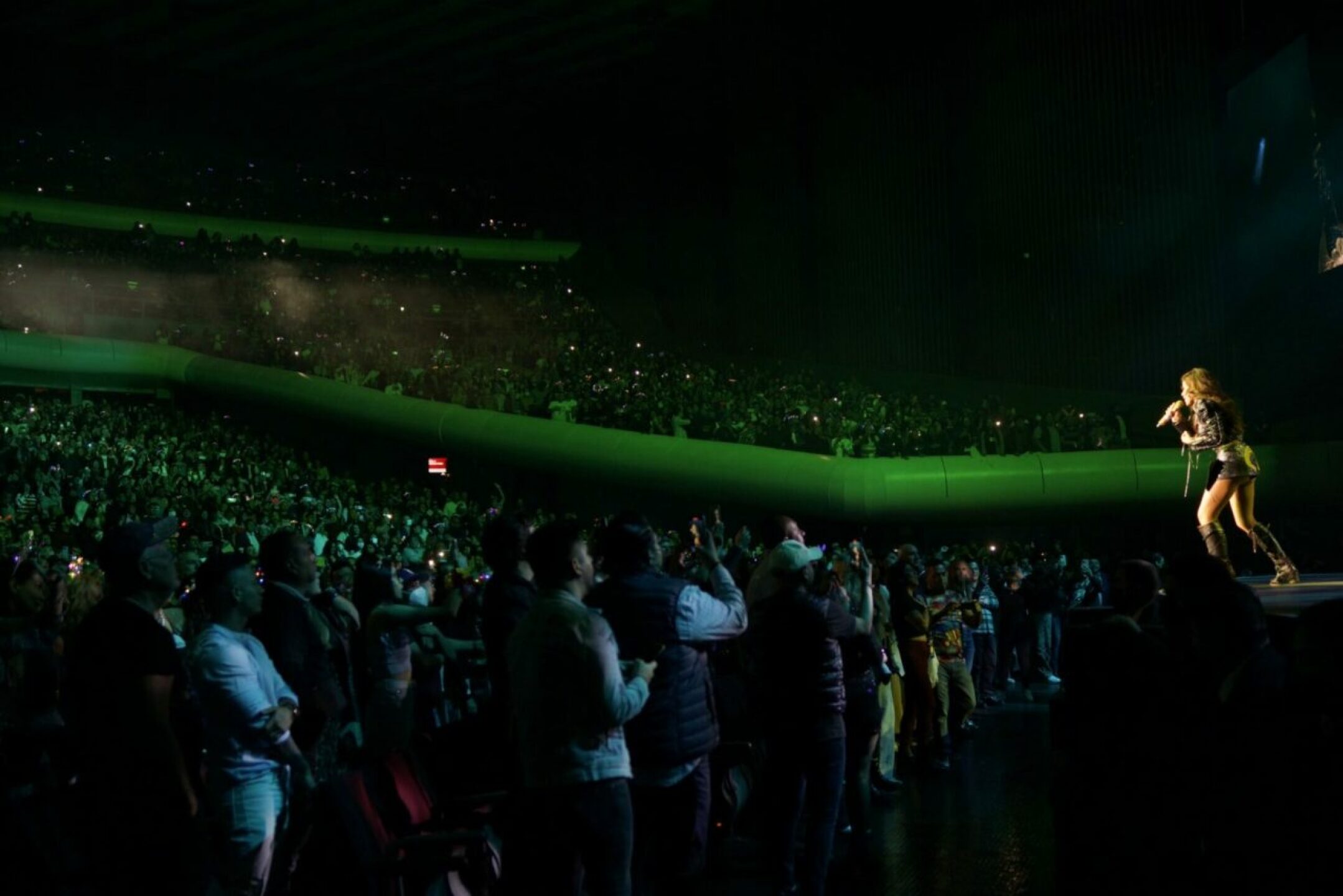 gloria-trevi-3-1280x854