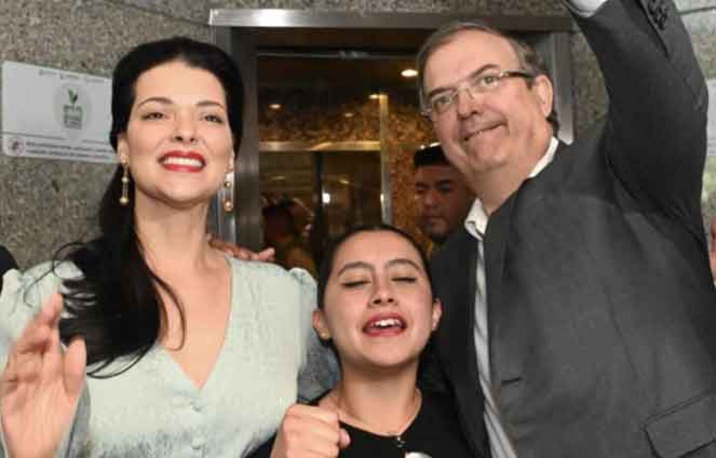 marcelo_ebrard_senado_candidato