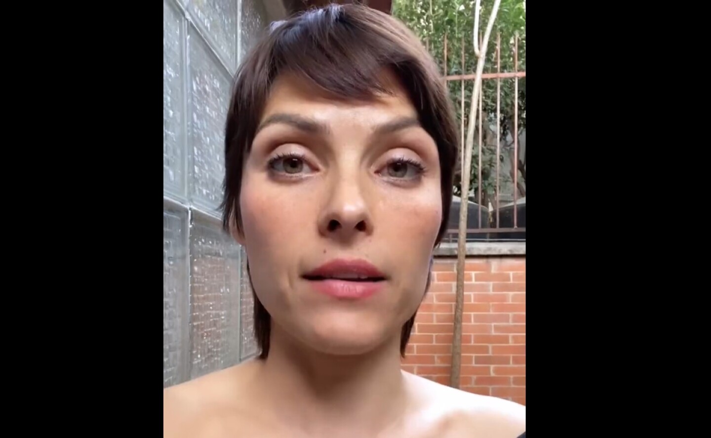 carla_hernandez_victima_Agresion_afuera_de_su_casa