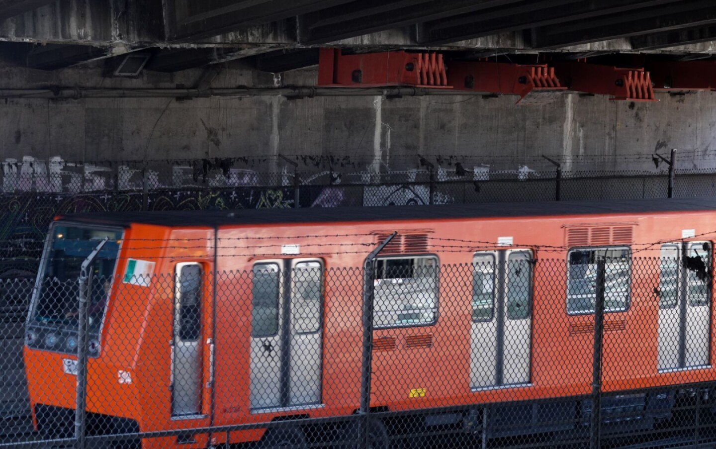 trabajadores-metro-cuartoscuro