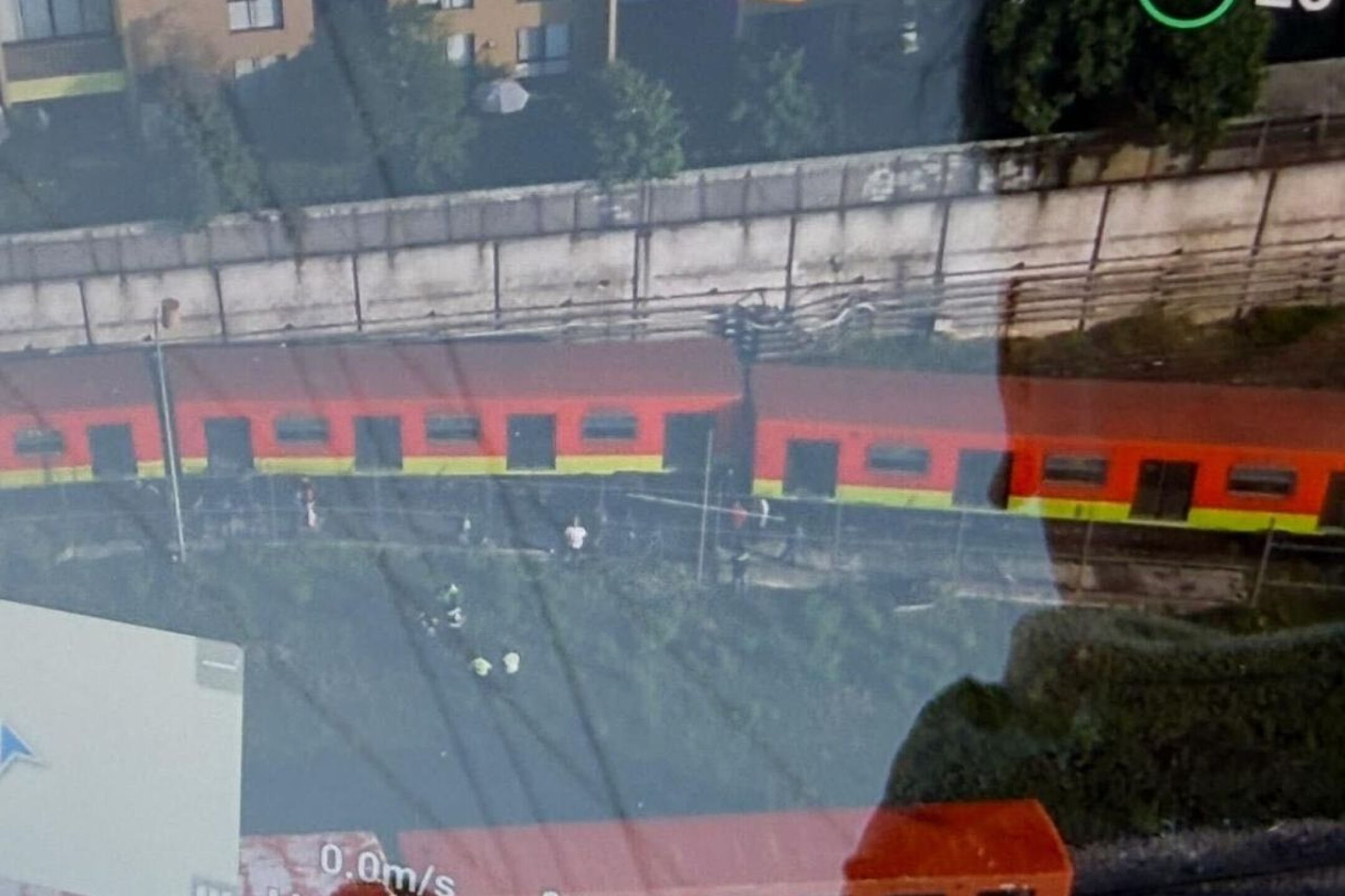 que paso en la linea 3 del metro tren se descarrila viernes 14 de agosto