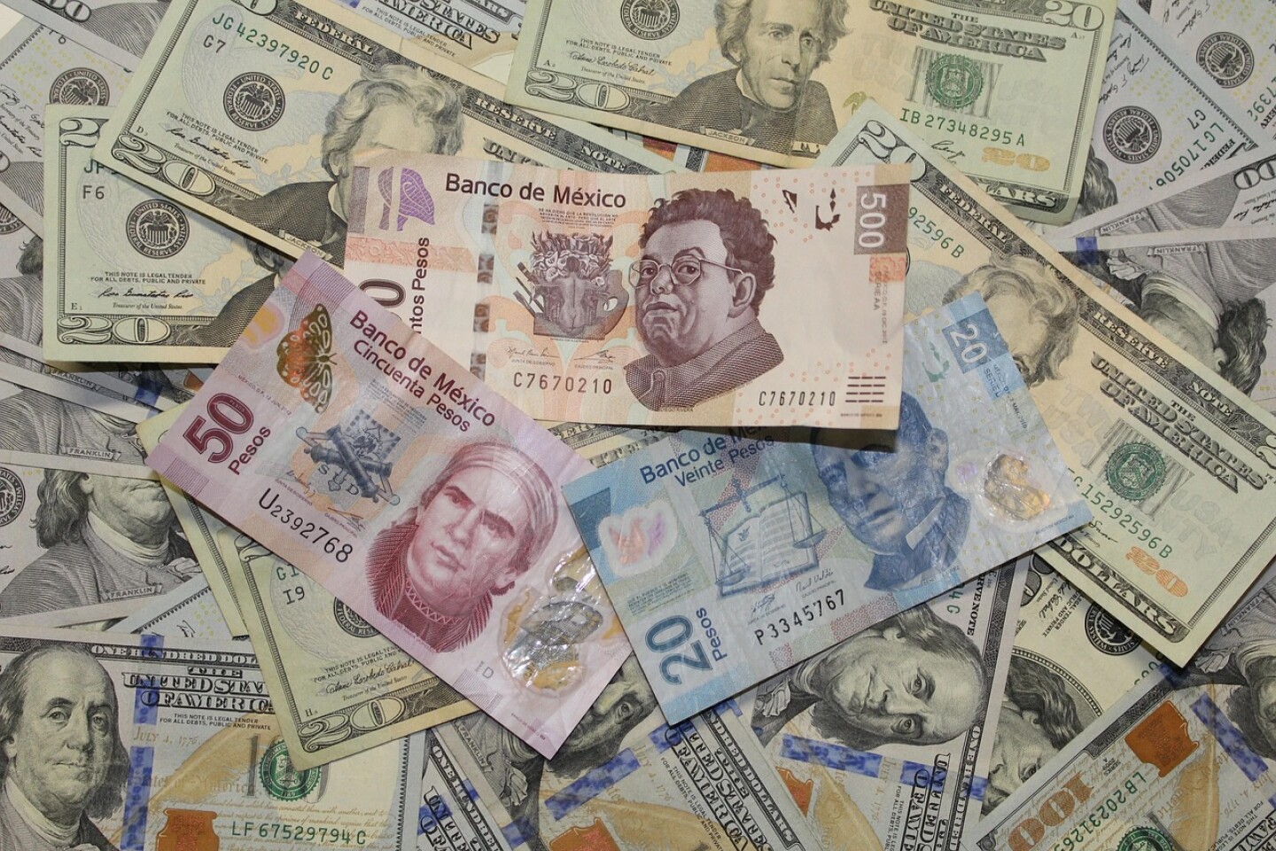precio peso dolar 25 de febrero 2025.jpg