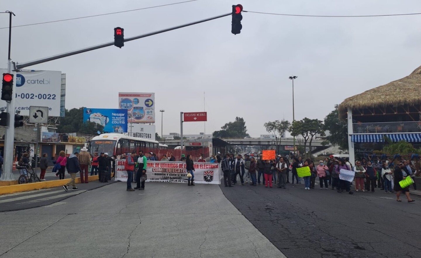 bloqueo-lopez-portillo-protestas-contra-la-cfe-en-ecatepec