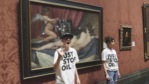 Dos ecologistas detenidos tras romper el cristal de una pintura de Velázquez en Londres
