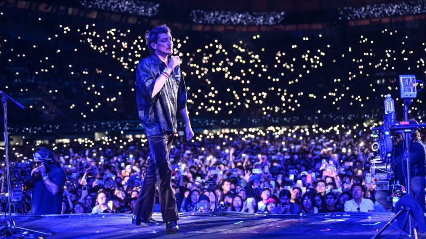 zoe vive latino 2025(1).jpg