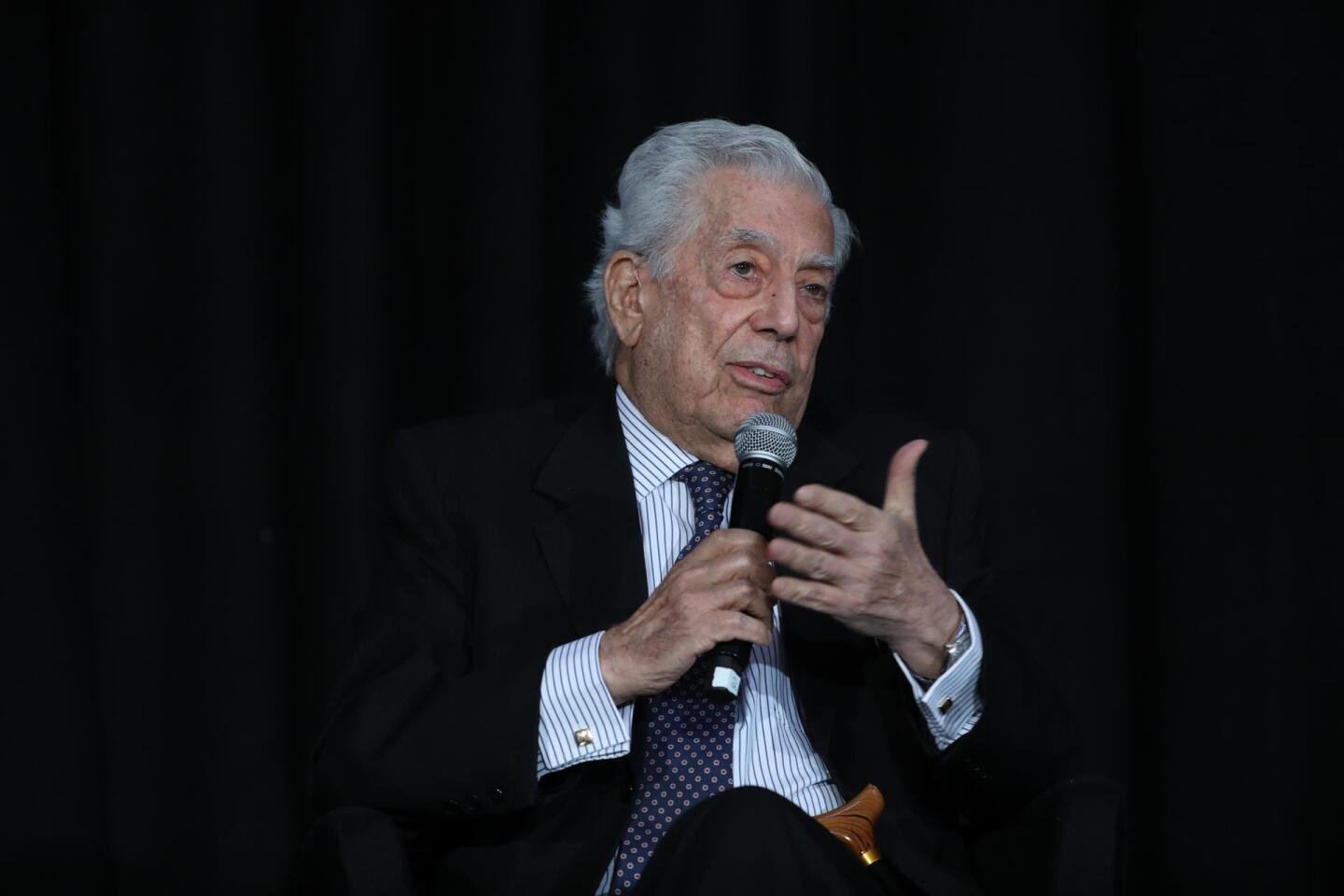 mario_Vargas_llosa