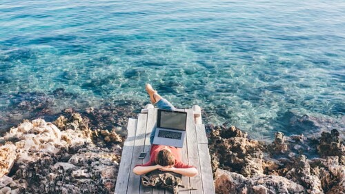 Aunque los propietarios de pequeñas empresas reconocen la necesidad de mejorar su equilibrio, muchos son incapaces de desconectar por completo.