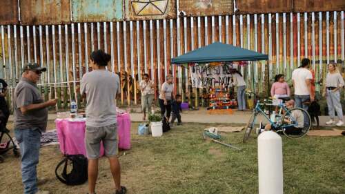 ofrenda migrantes Tijuana