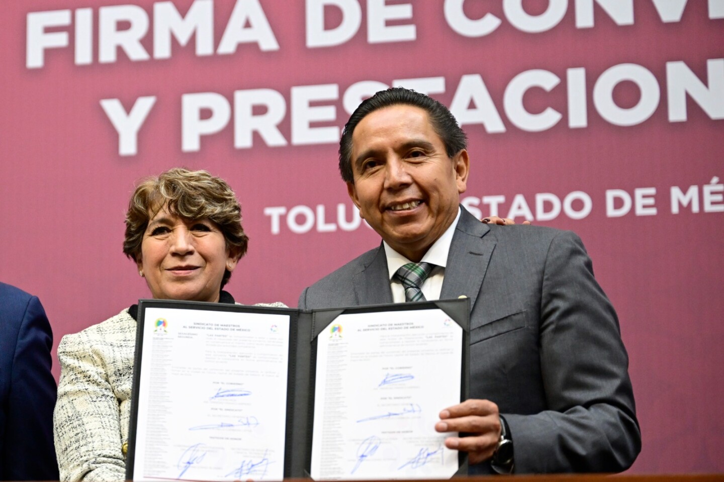 DELFINA GÓMEZ MAGISTERIO.jpg