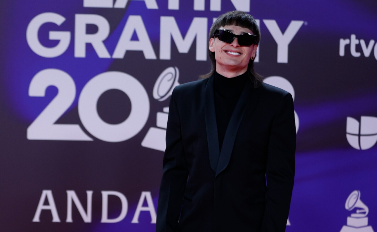 peso-pluma-steve-jobs-efe