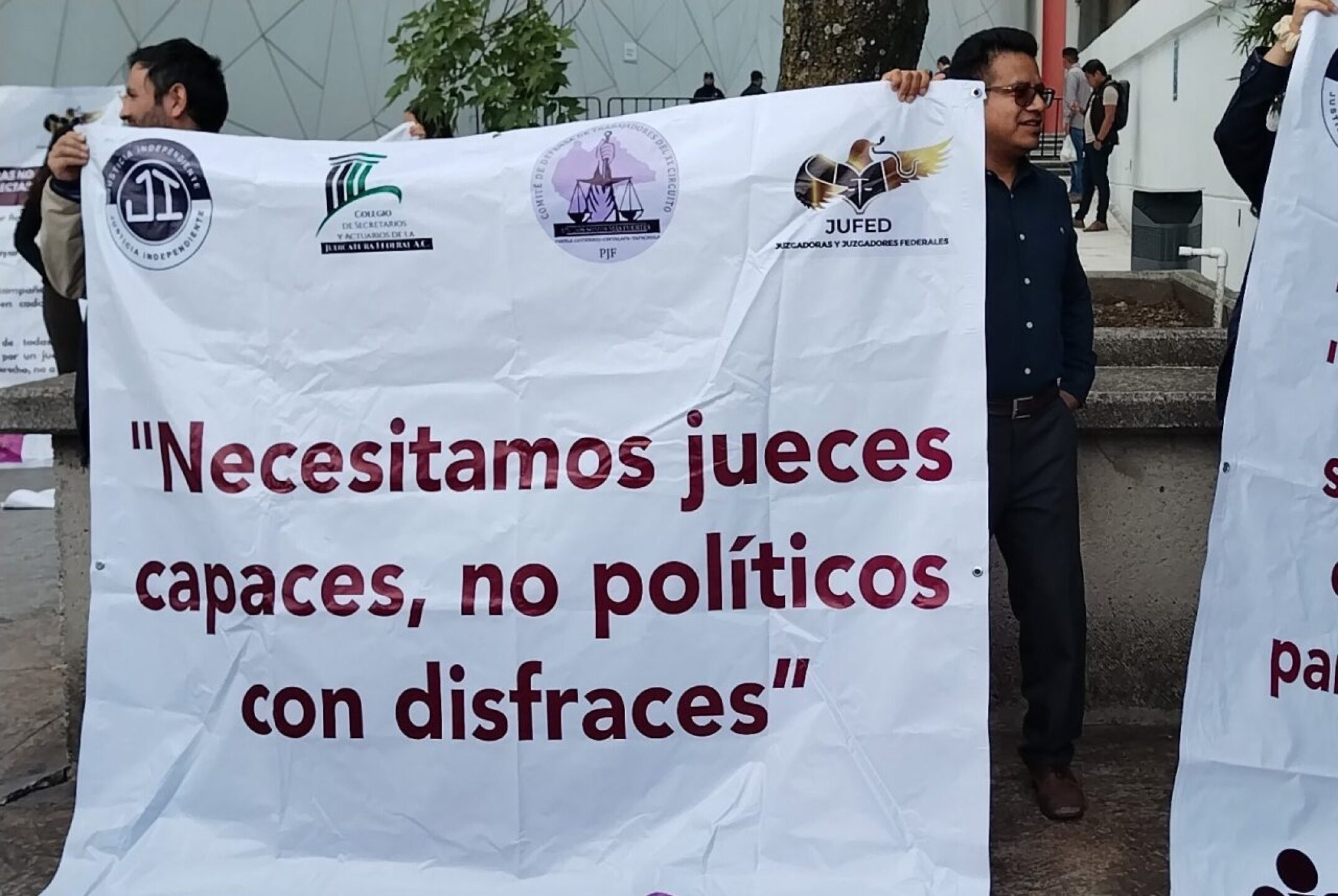 trabajadores-poder-judicial-1280x857