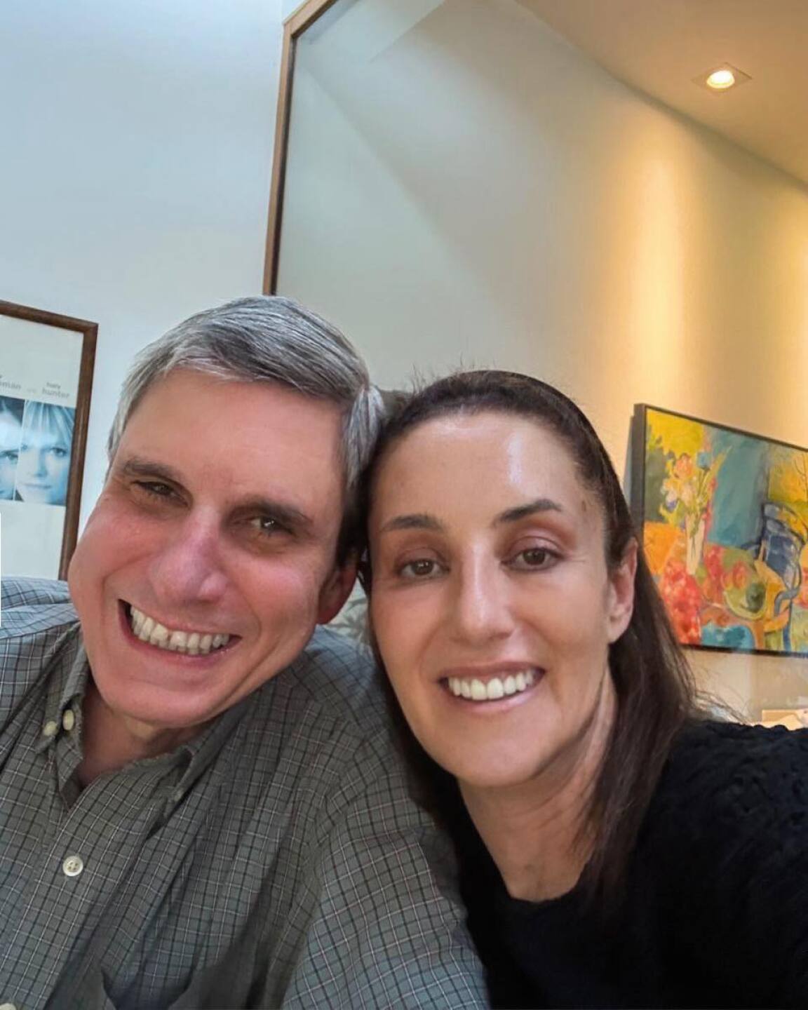 Sheinbaum y su esposo1.jpg