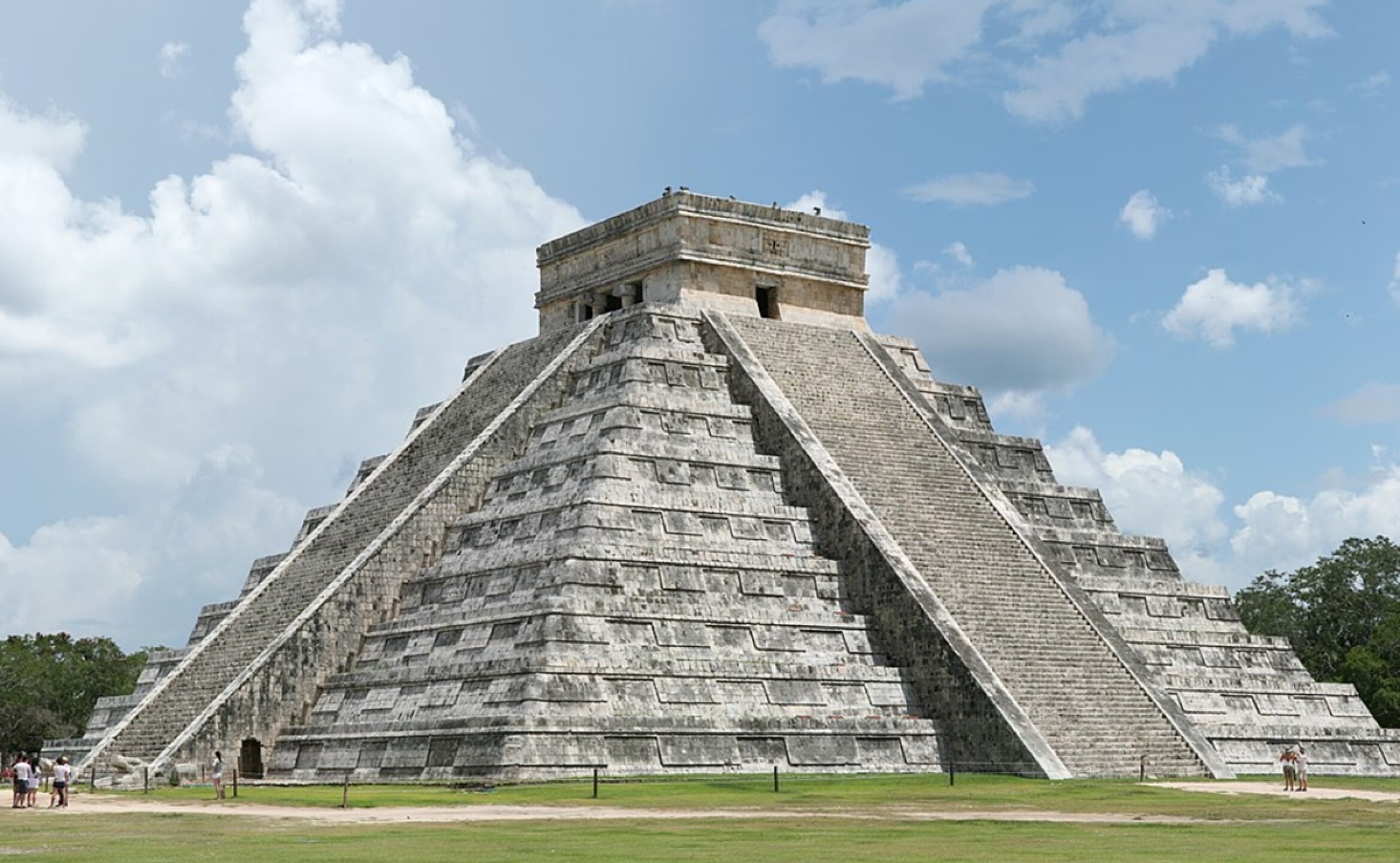 chichen_itza_piramide_kukulkan