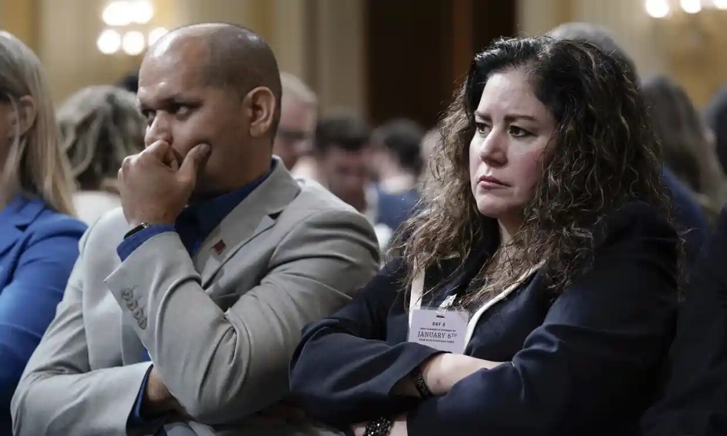 trump_es_demandado_por_la_pareja_del_policía_del_capitolio_que_murió_tras_el_ataque_del_6_de_enero