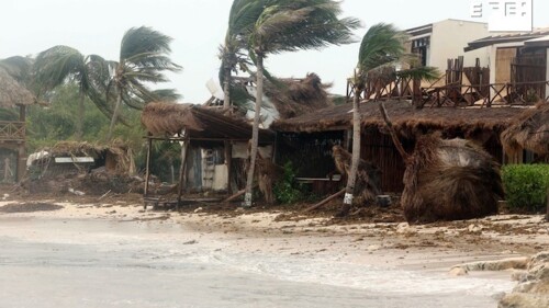 Pronostican un fin de semana huracanado en zonas de la costa de MÈxico y EEUU