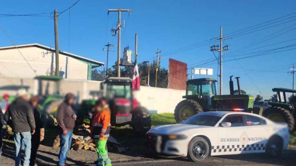 bloqueos carreteros agricultores y productores hoy méxico.jpg