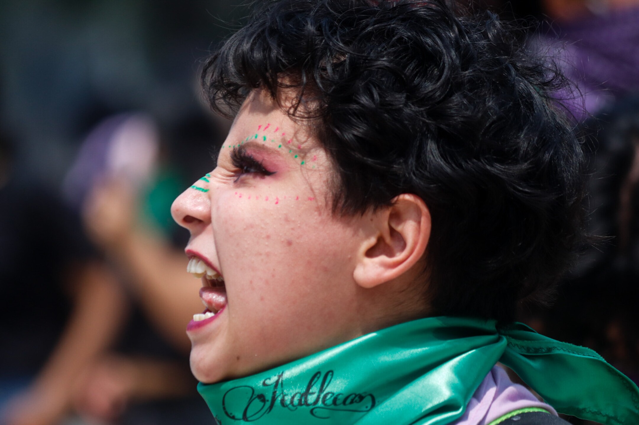 28F11AE9-E1B0-4B52-A5B4-94A90D1A8DC8