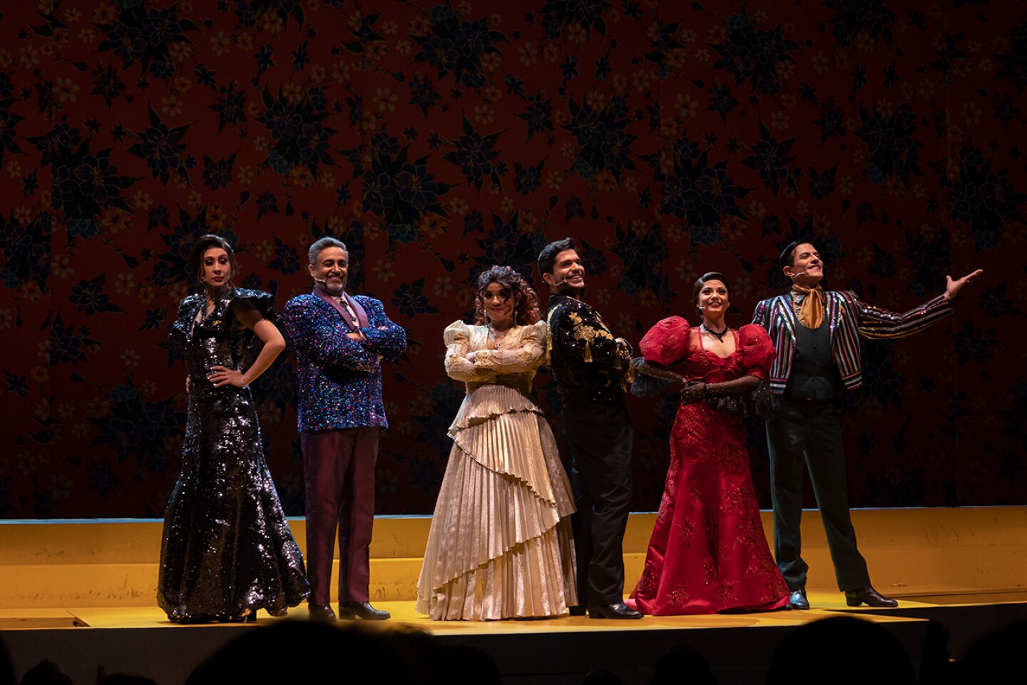 dia-del-teatro-cirque-musica-querida-cdmx-juan-gabriel-8