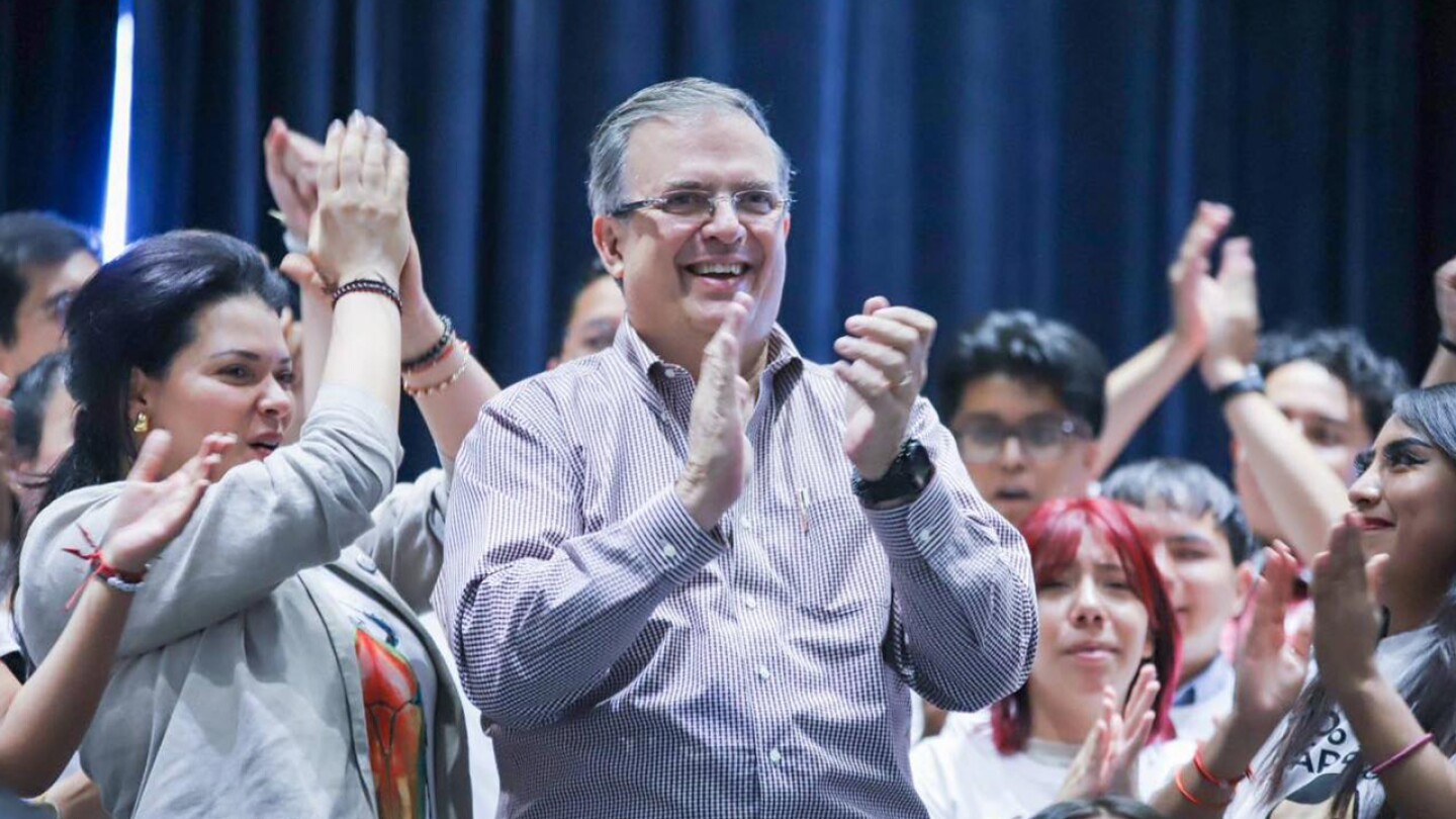 marcelo-ebrard-propone-crear-secretaria-cuarta-transformacion-morena-amlo