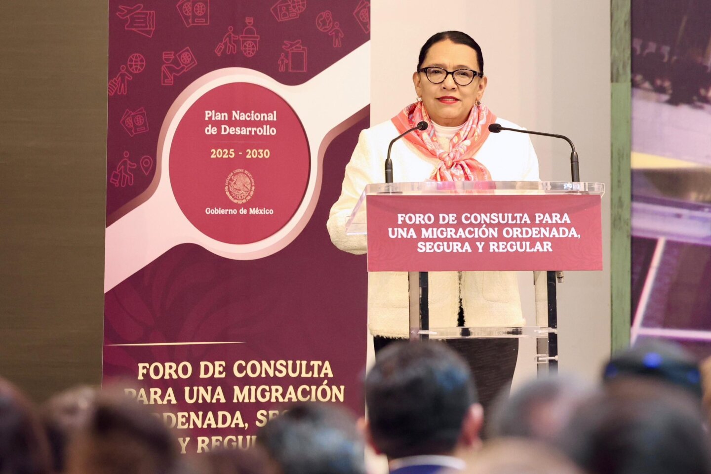 rosa icela rodríguez.jpg