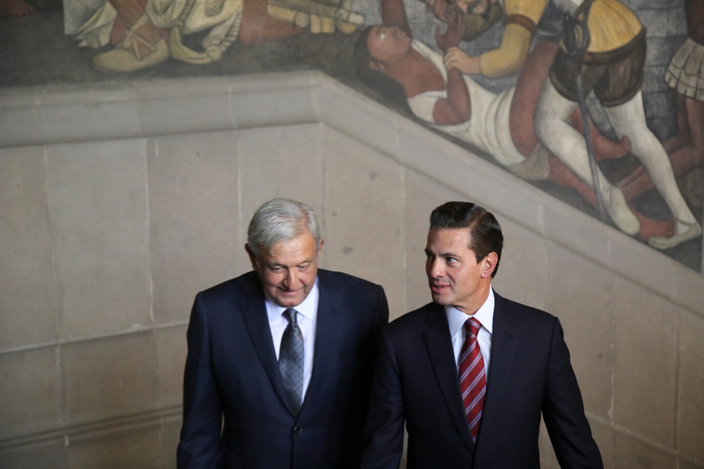 pena-nieto-en-italia-amlo
