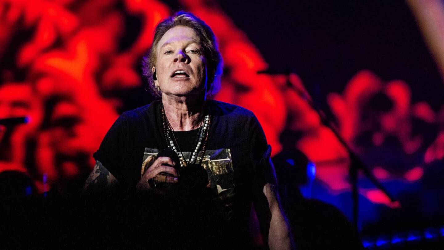 axl roses Guns N Roses acusado de violacion