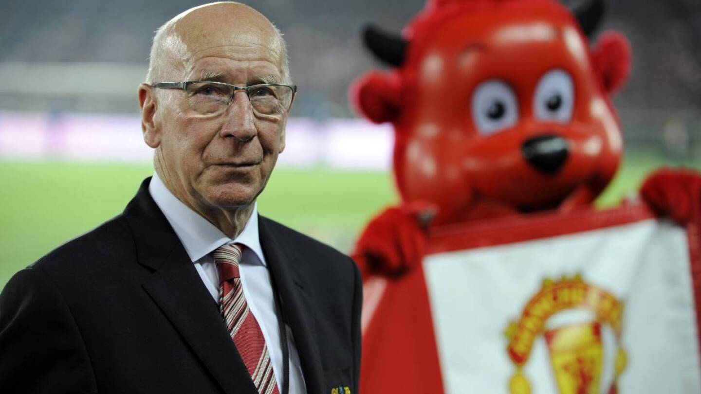 Fallecio a los 86 anos Bobby Charlton leyenda del futbol ingles