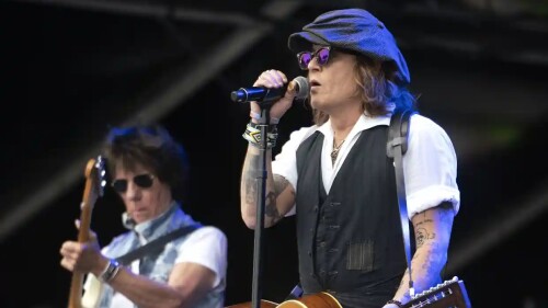 johnny_depp_jeff_beck_demandan_al_profesor_que_los_acusó_de_plagio