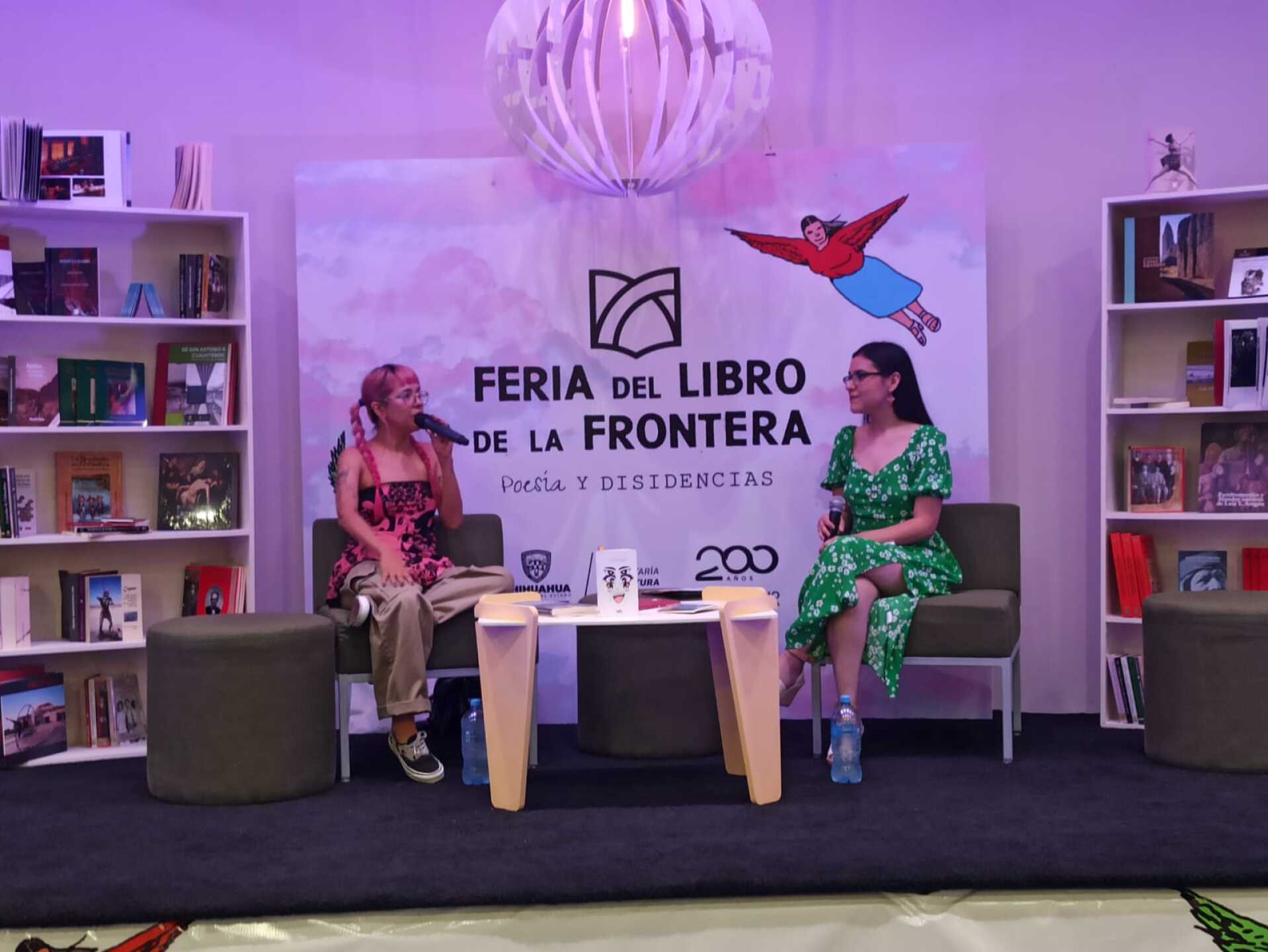 poemas_para_otakus_feria_del_libro_de_la_frontera_paola_llamas_dinero