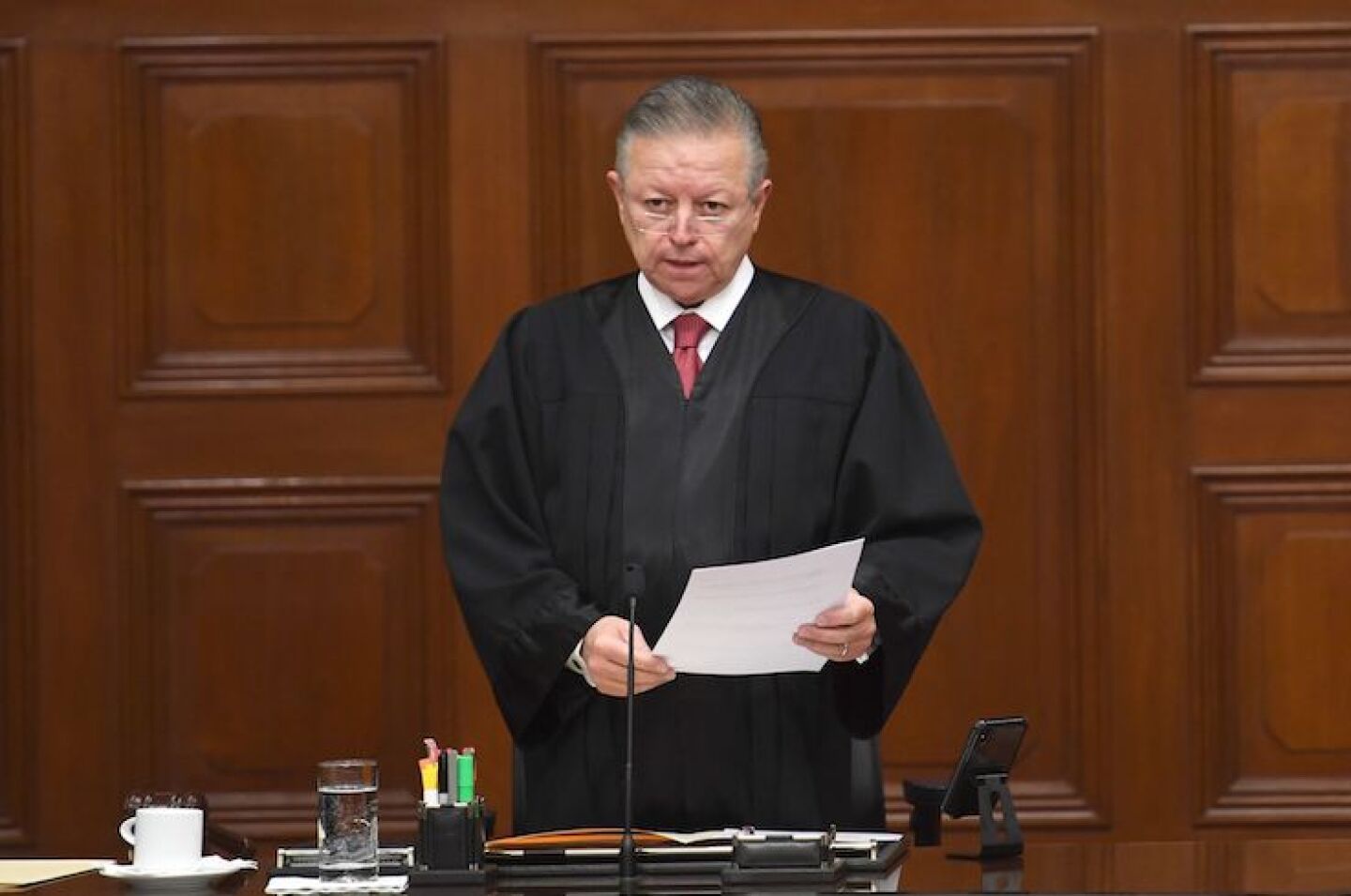 Arturo Zaldívar, ministro presidente de la SCJN, ofreció unas palabras durante la primera sesión del primer periodo 2022.