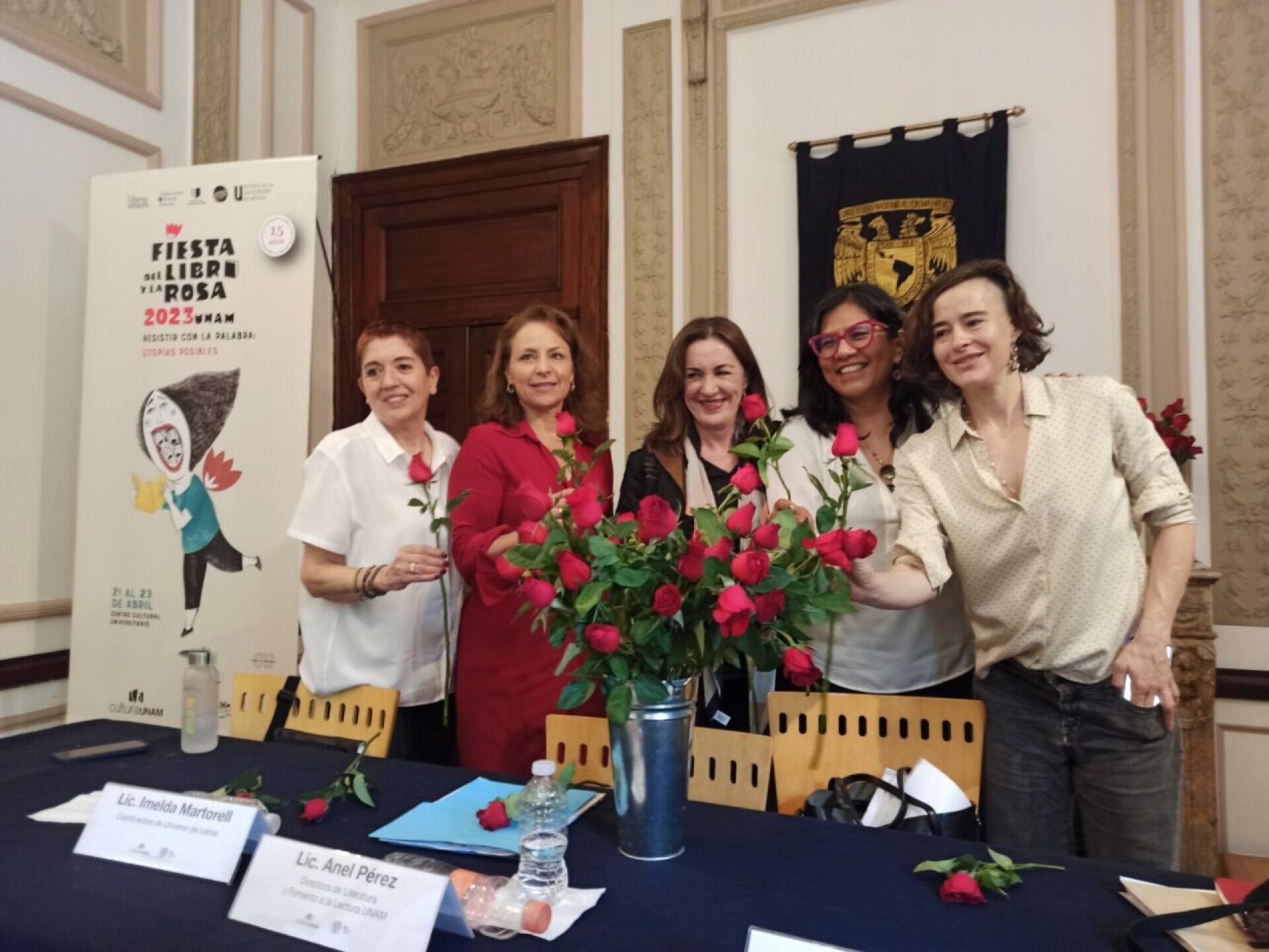 fiesta-libro-rosa-2023-unam-0-1280x961