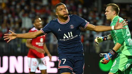 FBL-FRA-LIGUE1-BREST-PSG